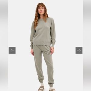 NWT made the label sweatshirt and joggers size extra small